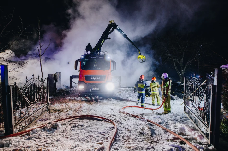 Trwa wyjaśnianie przyczyn pożaru - zdjęcie 11