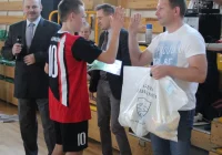 Gimnazjum w Rupniowie triumfuje w Halowej Piłce Nożnej Chłopców - zdjęcie główne