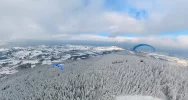 ​“Epickie widoki”. Zimowy Beskid Wyspowy z perspektywy paralotniarzy - zdjęcie 5