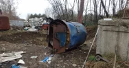 ​Nielegalny demontaż pojazdów? Odpady spalano - zdjęcie 2