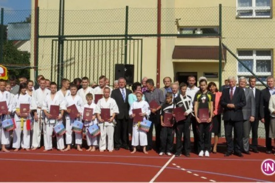 Burmistrz Miasta wręczył Nagrody Sportowe dla najlepszych zawodników i trenerów - zdjęcie 2