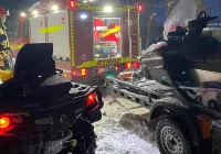 Kobieta w masywie leśnym potrzebowała pomocy - zdjęcie główne