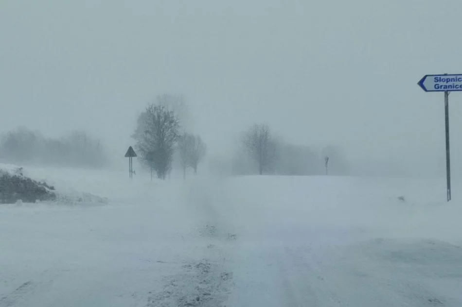 Trudne warunki na drogach, część nieprzejezdna - zdjęcie 5