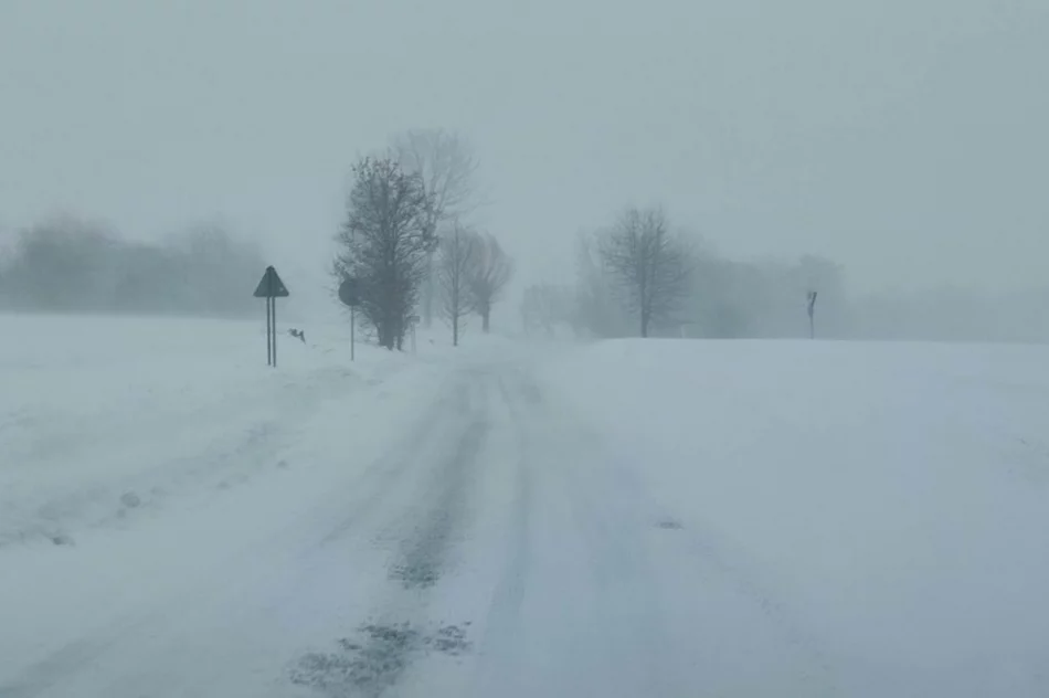 Trudne warunki na drogach, część nieprzejezdna - zdjęcie 6