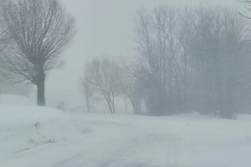 Trudne warunki na drogach, część nieprzejezdna - zdjęcie 9