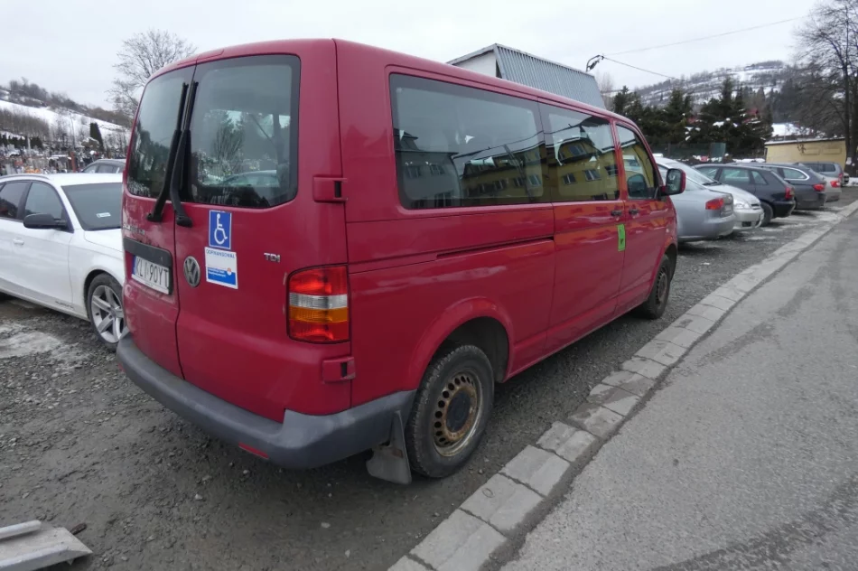 ​Gmina chce sprzedać samochód - zdjęcie 6