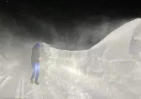 Tworzą się nawet dwumetrowe zaspy - zobacz zdjęcia - zdjęcie główne