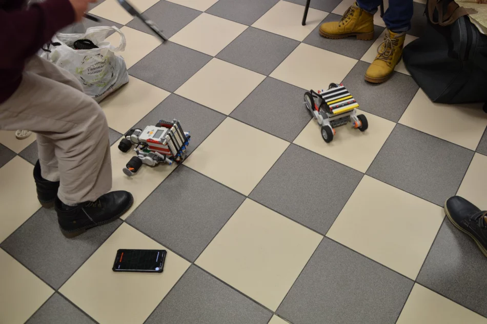 Ferie spędzili w bibliotece - zdjęcie 9