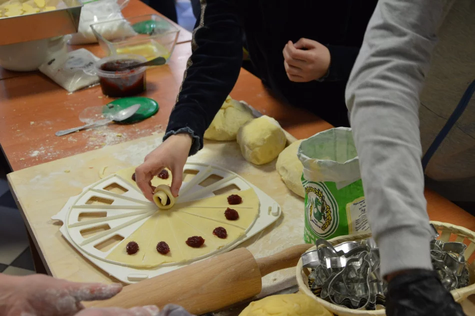 Ferie spędzili w bibliotece - zdjęcie 19