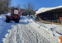 Dach zawalił się pod naporem śniegu - zdjęcie główne