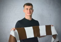 Wychowanek Orkana Niedźwiedź wypożyczony do trzecioligowej Lechii - zdjęcie główne