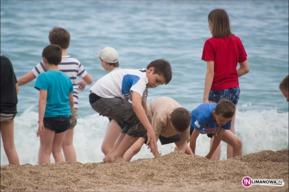 Chór Chłopięcy Bazyliki MBB w Limanowej wyruszył do Francji - zdjęcie 4