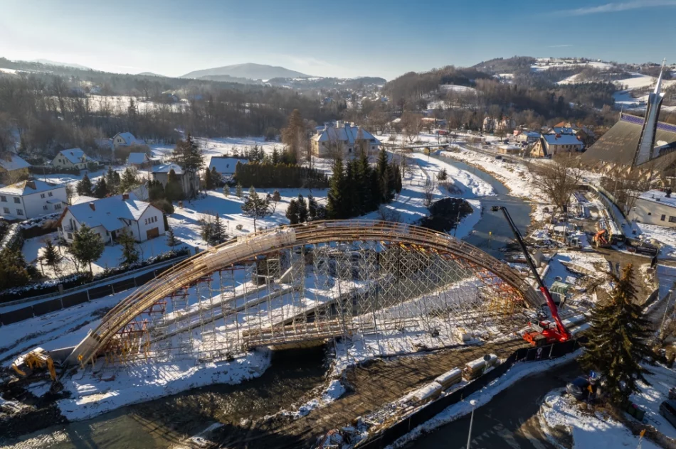 "Zjawiskowość" mostu miała kosztować 7 mln zł - zdjęcie 11