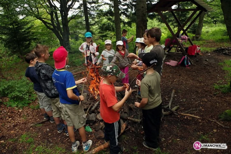 Na wakacyjnym szlaku przygód ze świetlicą w Pisarzowej - zdjęcie 2