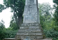 Pomnik Wdzięczności Armii Czerwonej w Parku Miejskim rozebrany. - zdjęcie główne