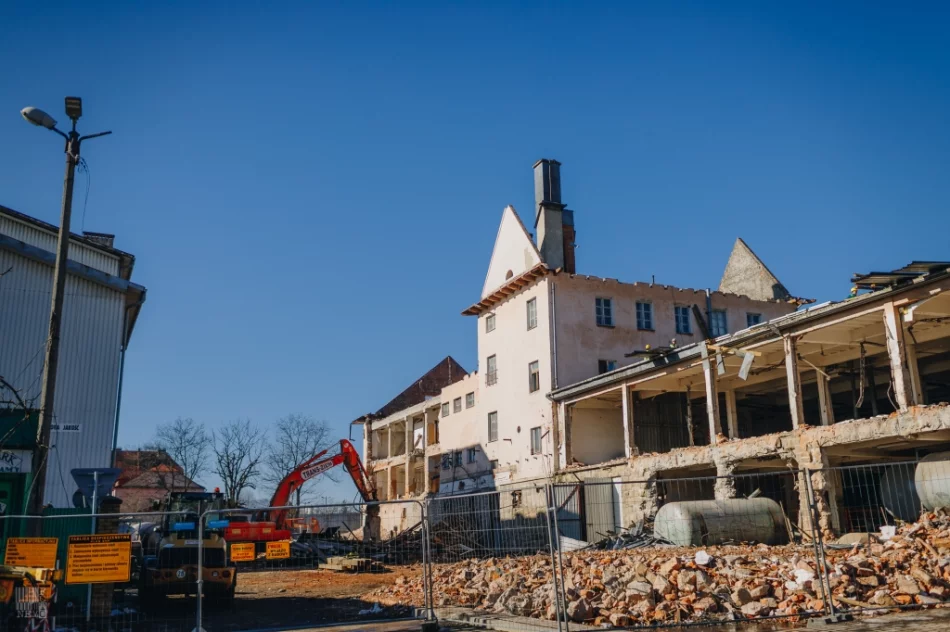 ​Budynki dawnego browaru przestają istnieć - zdjęcie 16