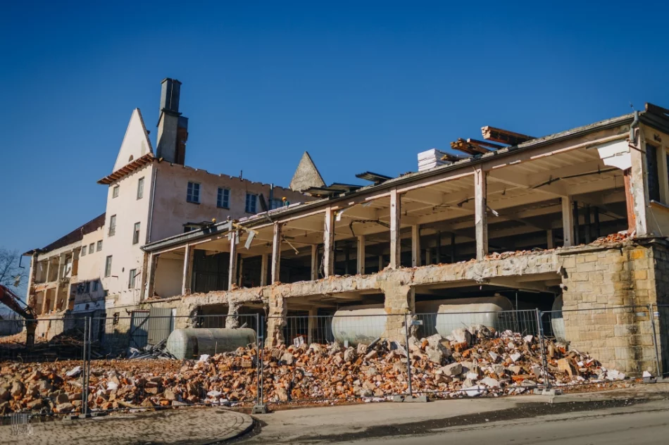 ​Budynki dawnego browaru przestają istnieć - zdjęcie 19