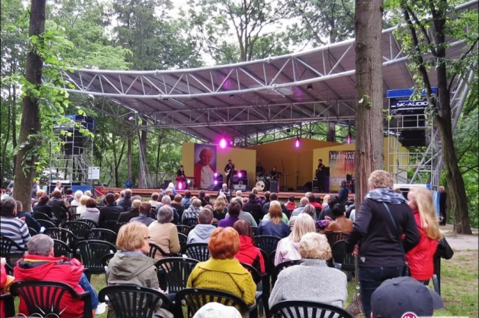 W Limanowej odbyły się Małopolskie Dni Św. Jana Pawła II - zdjęcie 3