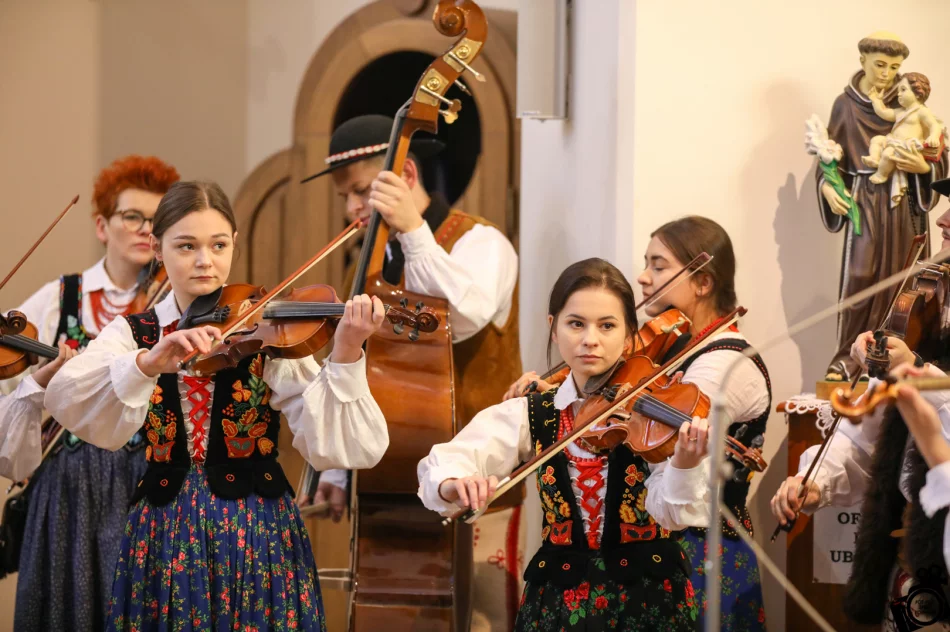 ​10 lat z folklorem  - zdjęcie 4