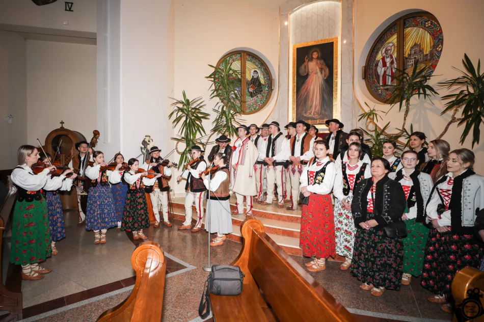 ​10 lat z folklorem  - zdjęcie 8