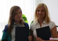 Uczennice z ZS nr 1 w Męcinie na Gali Stypendystów - zdjęcie główne