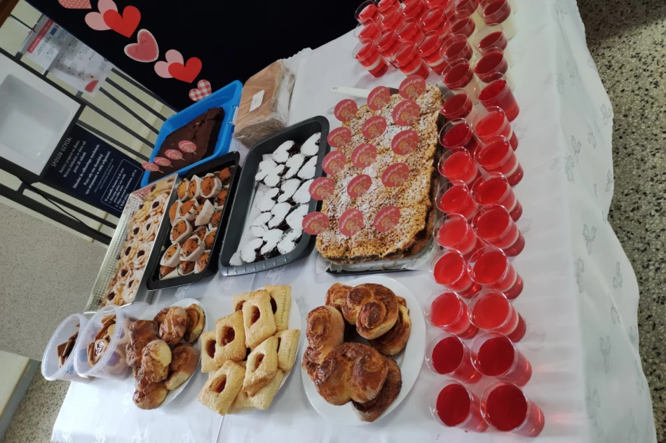 Tydzień pod hasłem „Pomagam!” w Szkole Podstawowej im. Marii Dąbrowskiej w Nowym Rybiu - zdjęcie 2