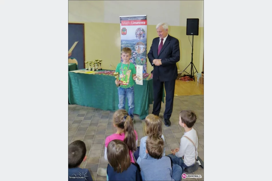 Turniej Szachowy z okazji Dnia Dziecka - zdjęcie 2