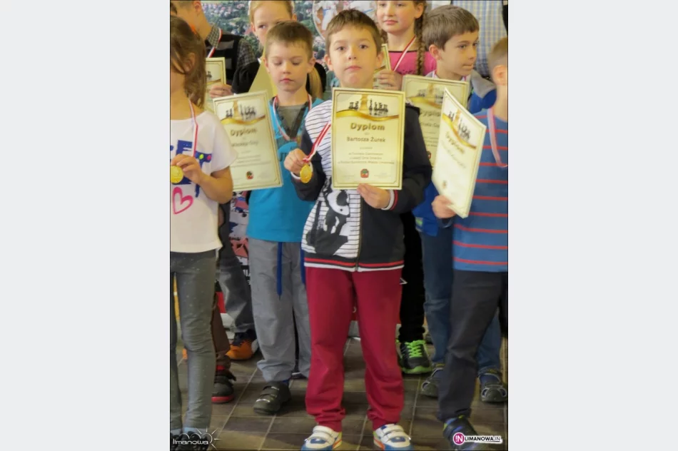 Turniej Szachowy z okazji Dnia Dziecka - zdjęcie 3