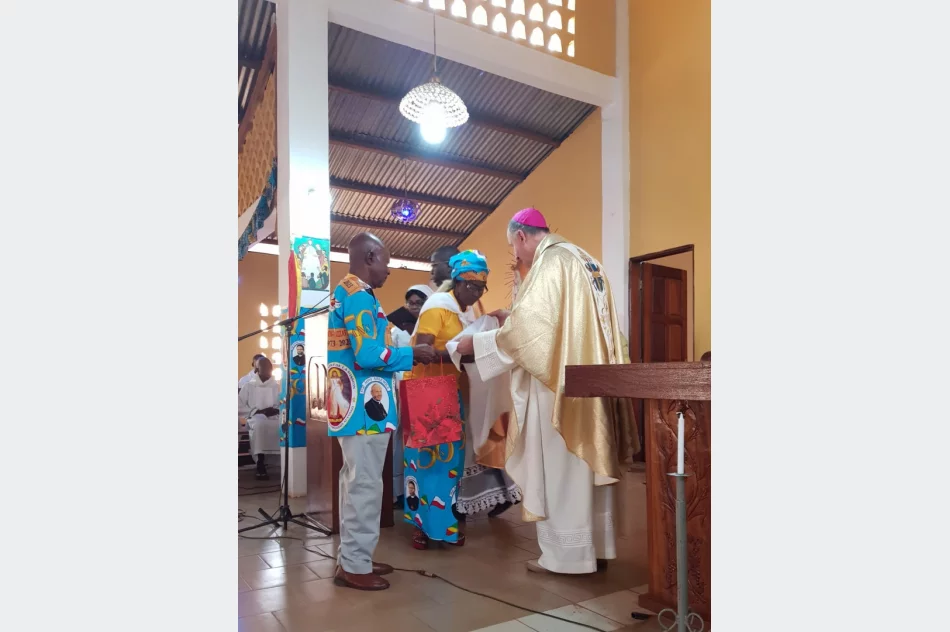 Niecodzienna uroczystość w Dolisie - zdjęcie 2