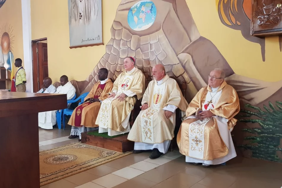 Niecodzienna uroczystość w Dolisie - zdjęcie 12