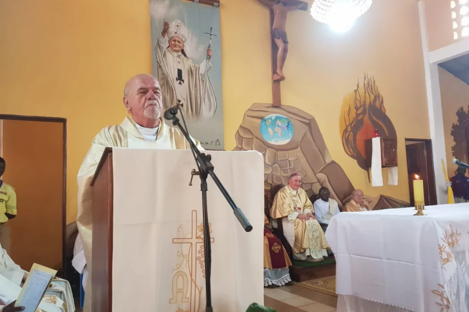 Niecodzienna uroczystość w Dolisie - zdjęcie 13