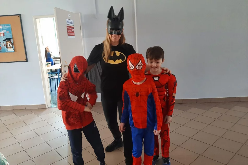 „Tydzień Karnawałowy ” w Zespole Szkolno-Przedszkolnym nr 4 - zdjęcie 4