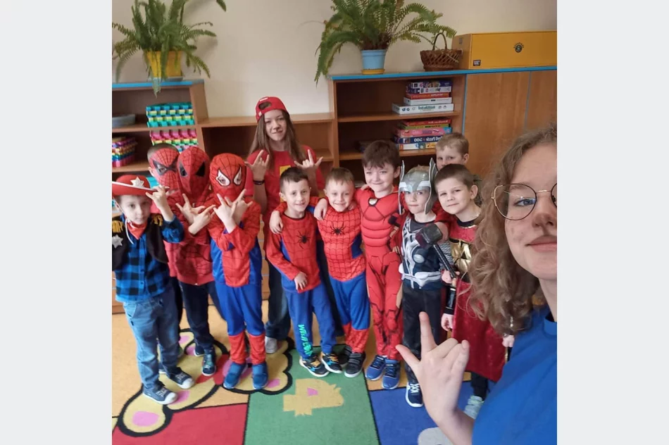 „Tydzień Karnawałowy ” w Zespole Szkolno-Przedszkolnym nr 4 - zdjęcie 9