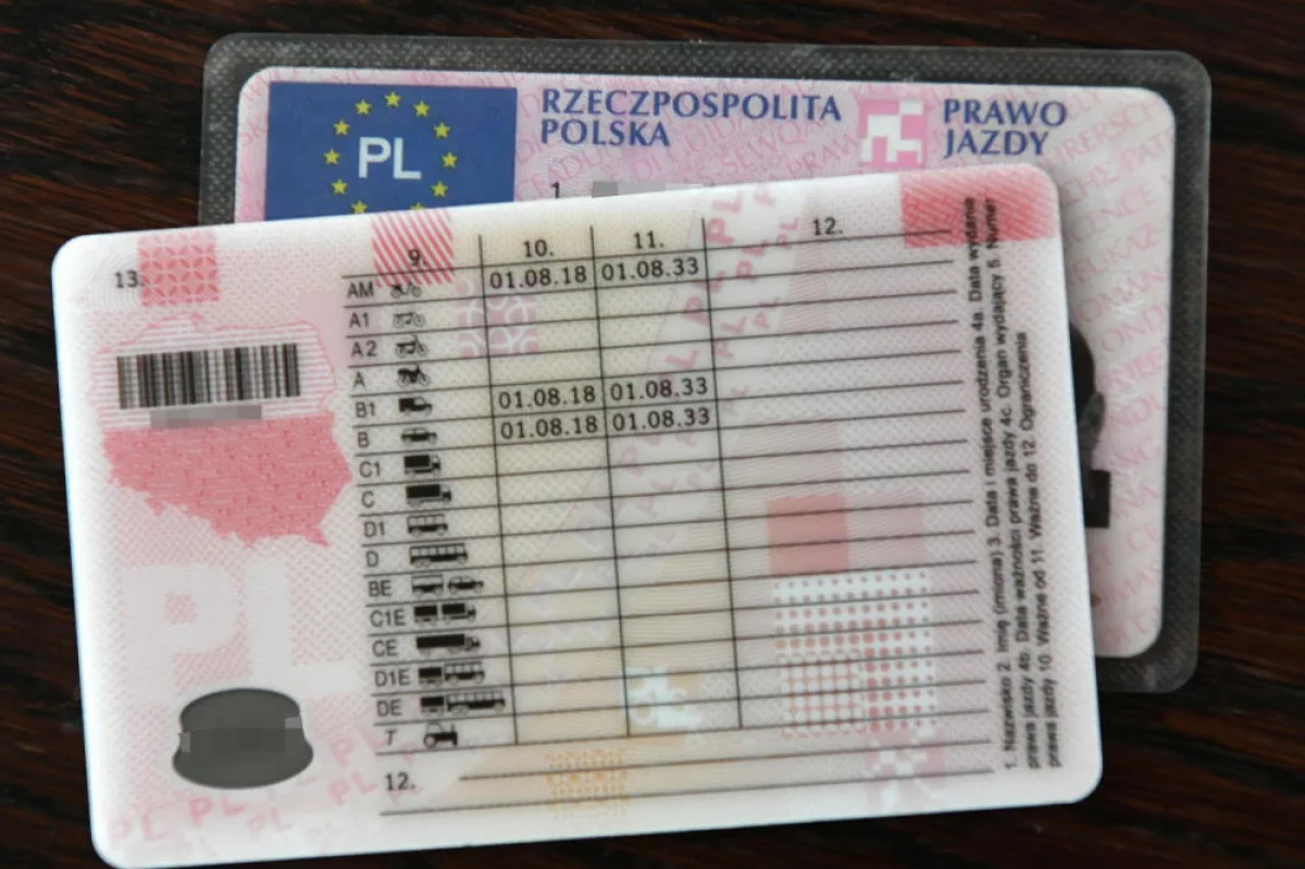 Opłata ewidencyjna przy rejestracji pojazdów będzie zniesiona