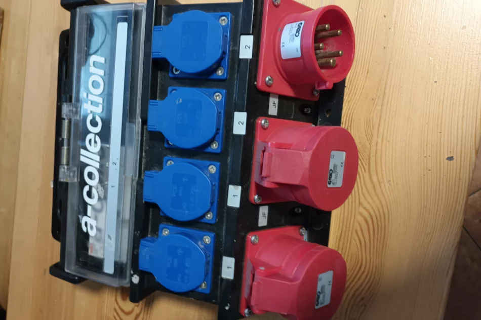 Rozdzielka elektryczna - zdjęcie 2