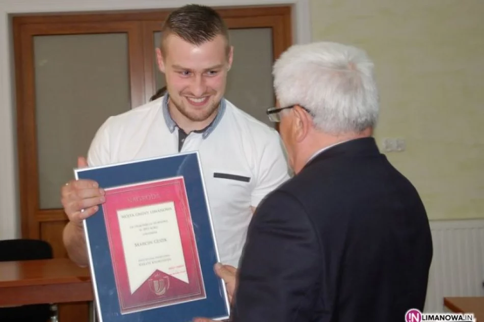 Najlepsi Sportowcy z Gminy Limanowa nagrodzeni ! - zdjęcie 2