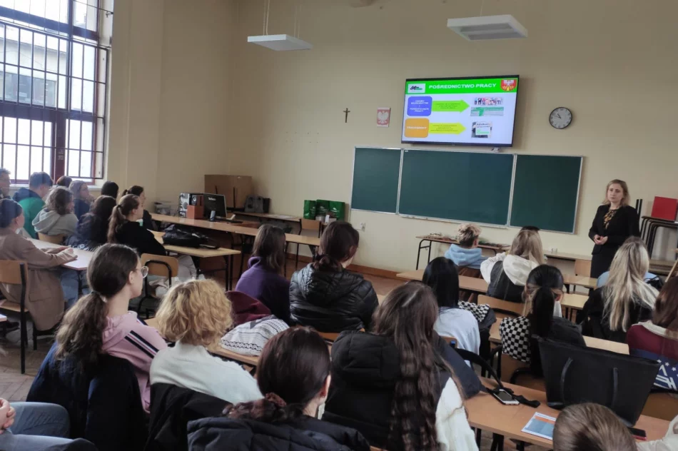 O lokalnym rynku pracy z młodzieżą - zdjęcie 2