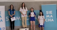 Pływackie osiągnięcia limanowskich zawodników - zdjęcie 2