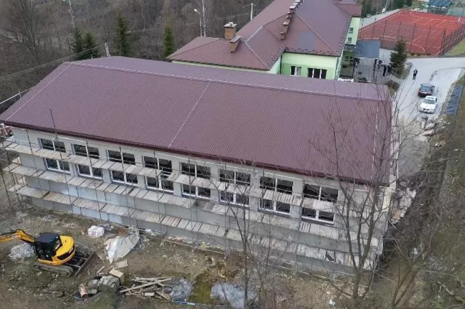 Wojewoda wizytował sportowe inwestycje - zdjęcie 5