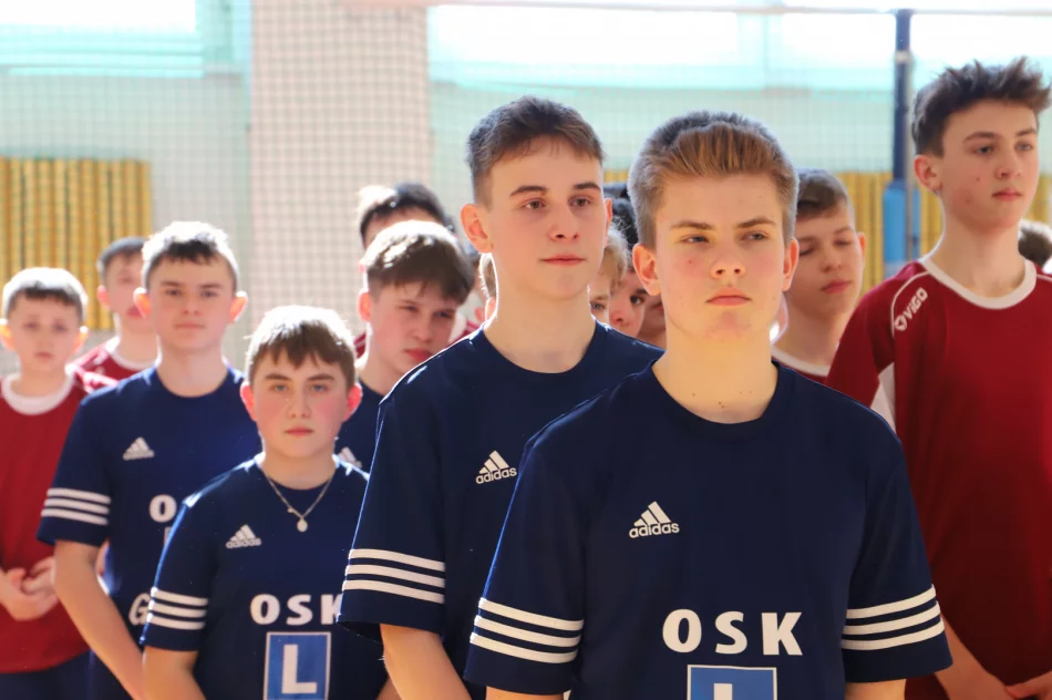 Chłopcy z Mordarki Mistrzami Gminy w Siatkówce Młodzieży - zdjęcie 10