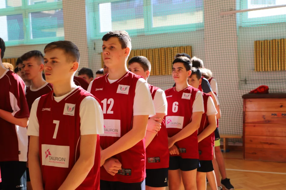 Chłopcy z Mordarki Mistrzami Gminy w Siatkówce Młodzieży - zdjęcie 15