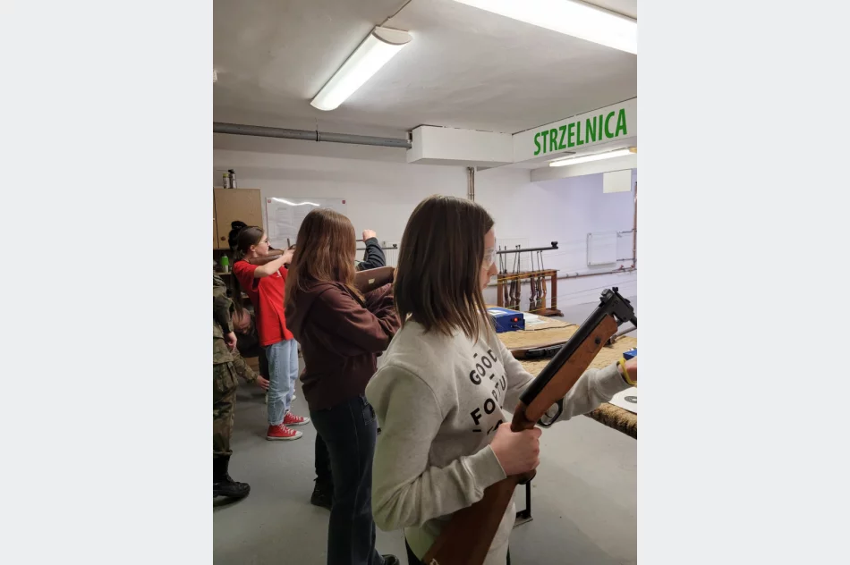 ​Strzeleckie zmagania upamiętniły bohaterów  - zdjęcie 3