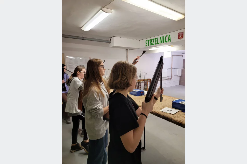 ​Strzeleckie zmagania upamiętniły bohaterów  - zdjęcie 4