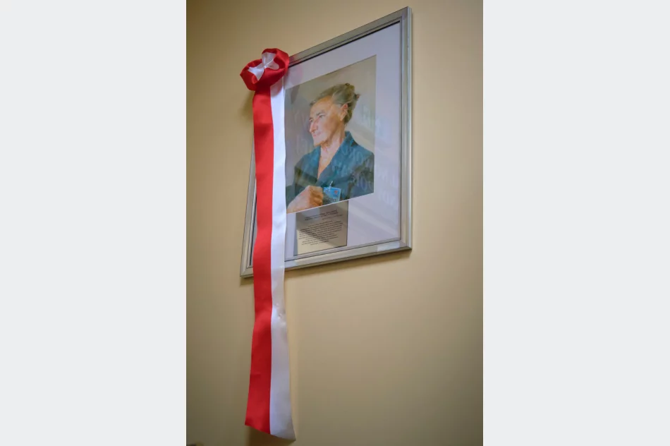 ​Honorowa obywatelka patronką szpitalnego oddziału - zdjęcie 6