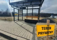 Nowy przystanek samowolą? "Teren prywatny" - zdjęcie główne
