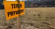 Nowy przystanek samowolą? "Teren prywatny" - zdjęcie 3