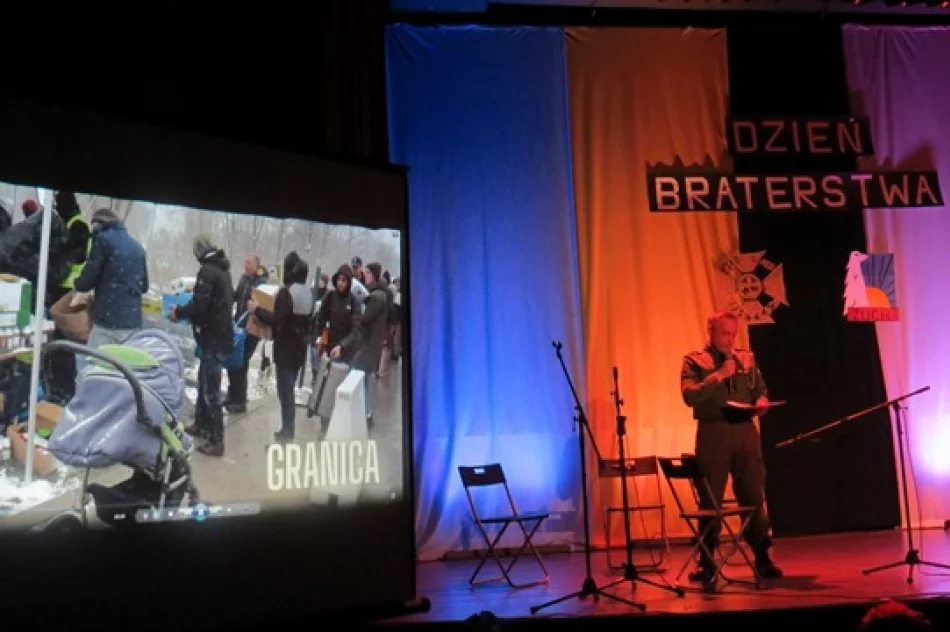 Zuchy i harcerze na wyjątkowym biwaku - zdjęcie 3