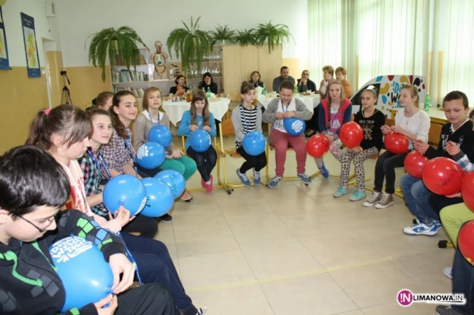 Deutsch-Wagen-Tour w Zespole Szkół nr 1 w Męcinie - zdjęcie 3