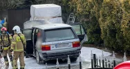 Na prywatnej posesji zapalił się samochód - zdjęcie 2