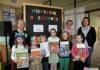 Powitanie wiosny w Szkole Podstawowej Nr 4 w klasach od 0-III - zdjęcie główne